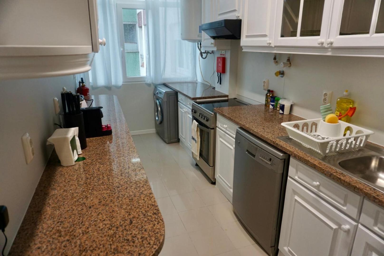Alma House Apartment *
